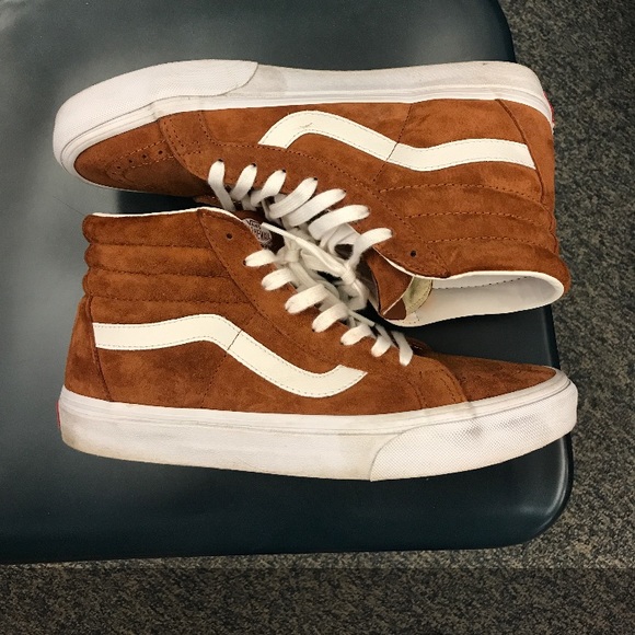 pig suede vans sk8 hi brown